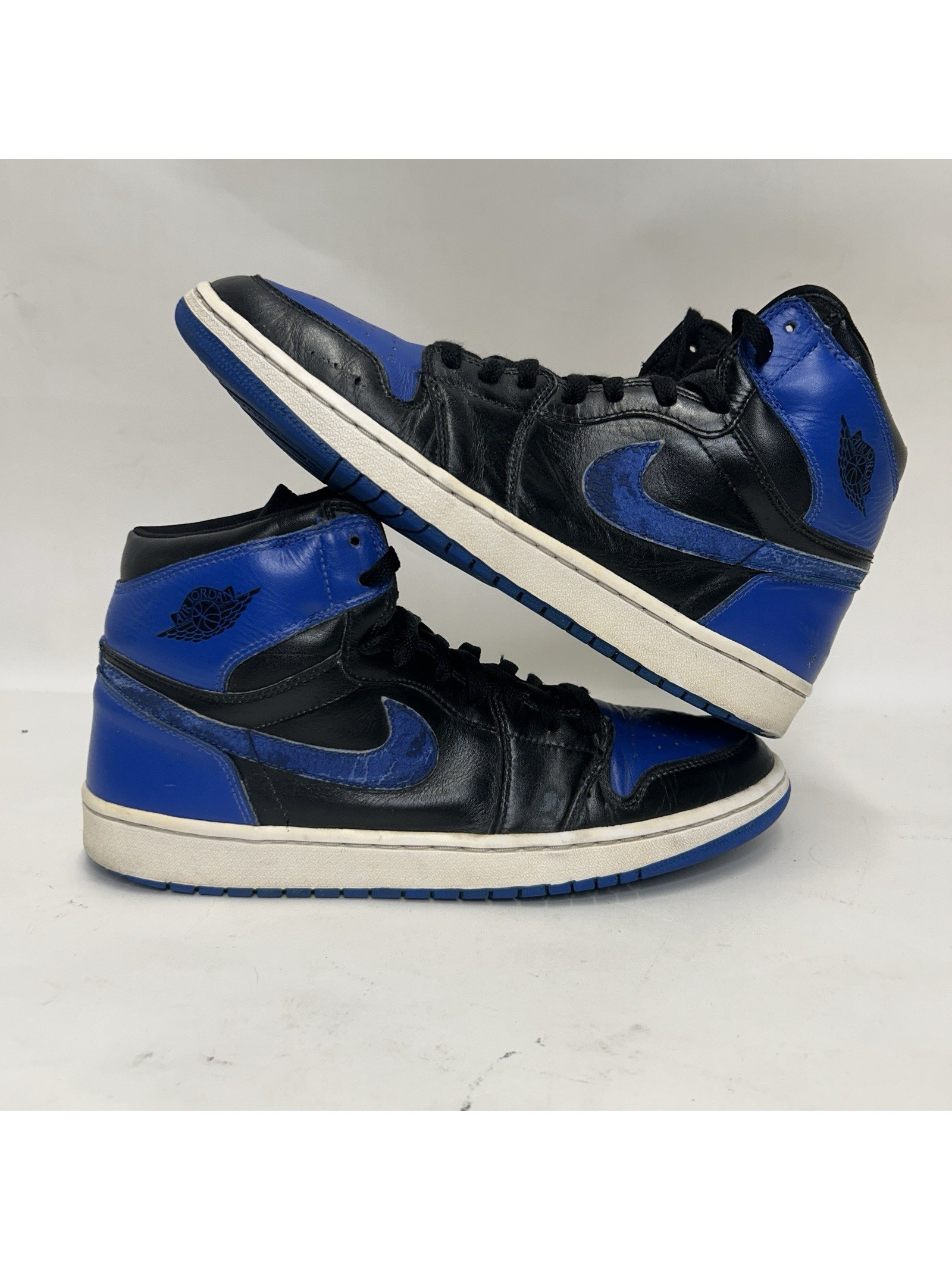 Nike Air Jordan 1 High Og “Royal Blue” (2001)